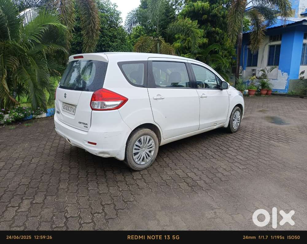 Maruti Suzuki Ertiga 2013 Petrol Well Maintained