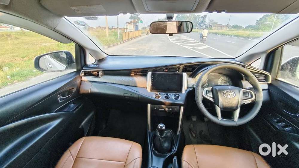 Toyota Innova Crysta 2.4 G Mt, 2017, Diesel