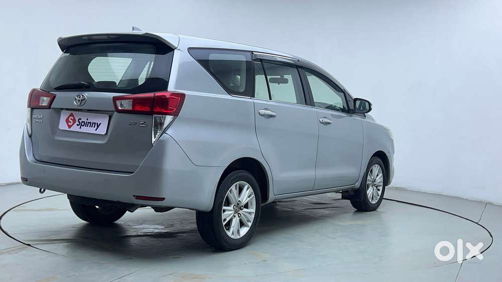 Toyota Innova Crysta 2.7 Zx At, 2016, Petrol
