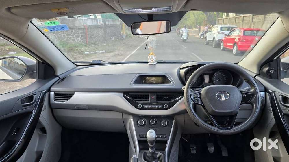 Tata Nexon 1.2 Revotron Xm, 2017, Petrol