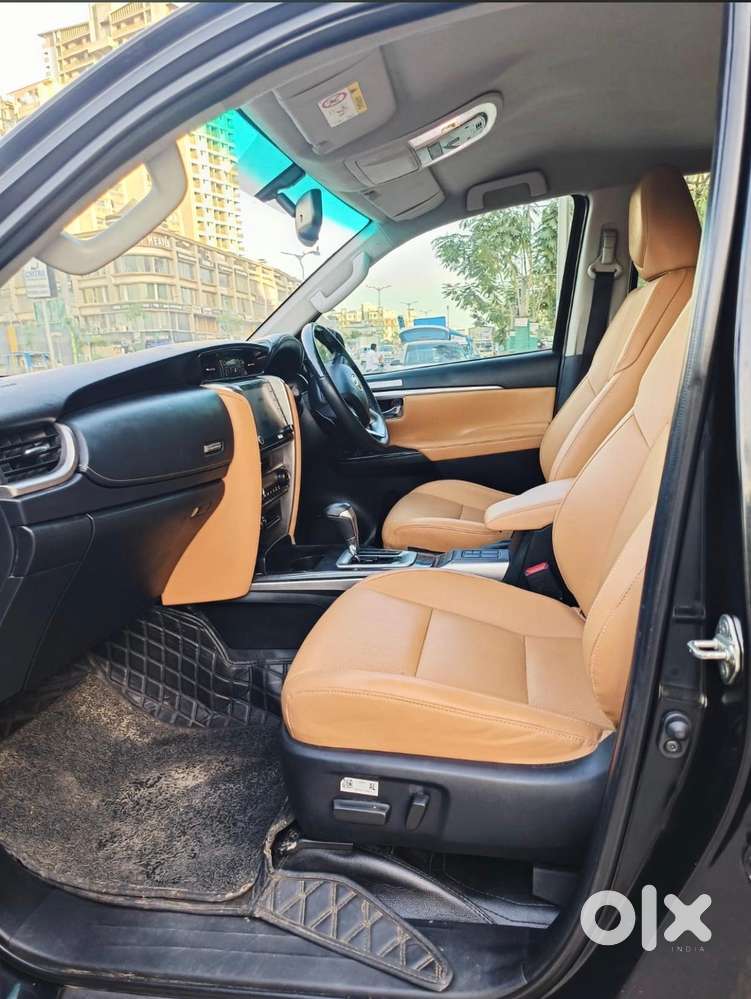 Toyota Fortuner [2021-ongoing] 2.8 2wd Diesel At, 2023, Diesel