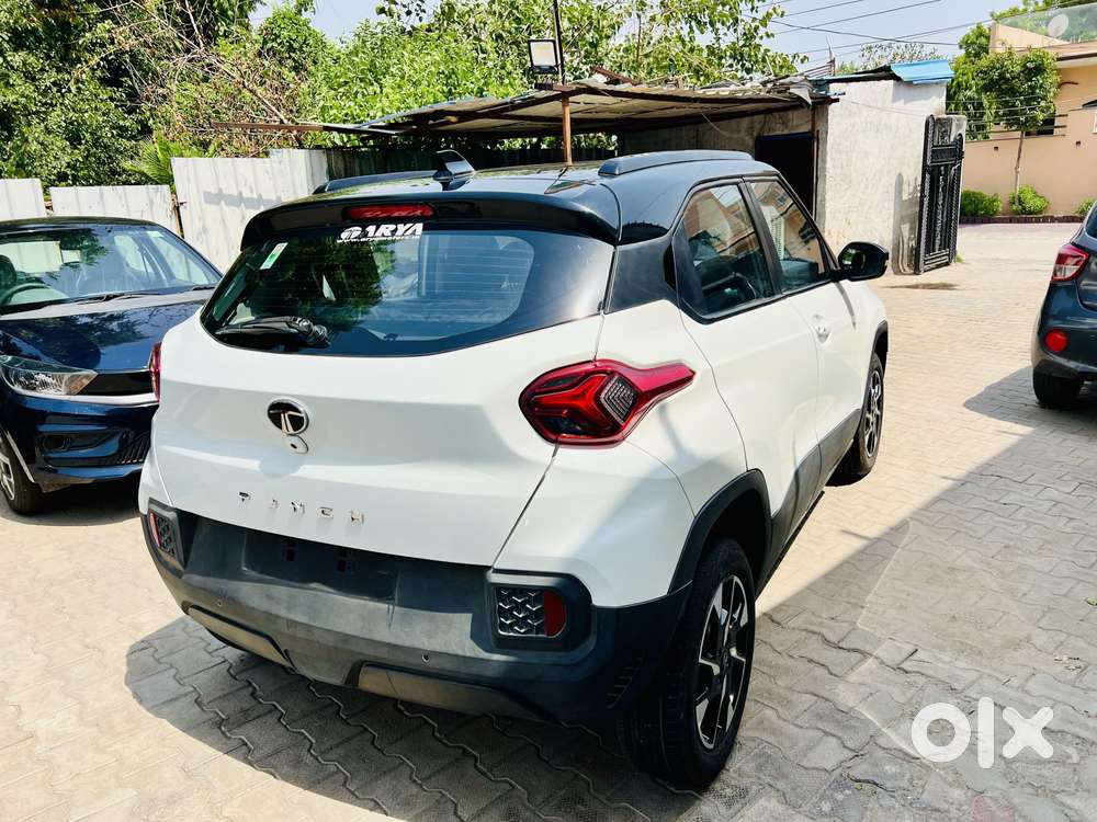 Tata Punch Creative Dual Tone Amt Sunroof, 2026, Petrol
