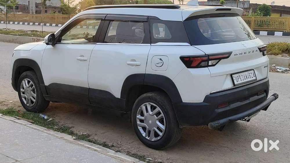 Maruti Suzuki Brezza 1.5 Lxi Smart Hybrid, 2022, Petrol