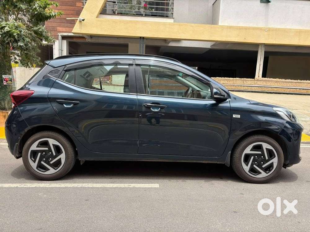 Hyundai Grand i10 Nios AMT Sportz, 2025, Petrol