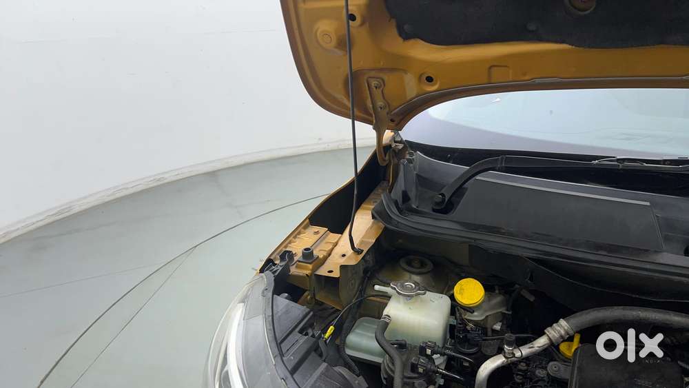 Renault Triber Rxz Easy-r Amt Dual Tone, 2021, Petrol