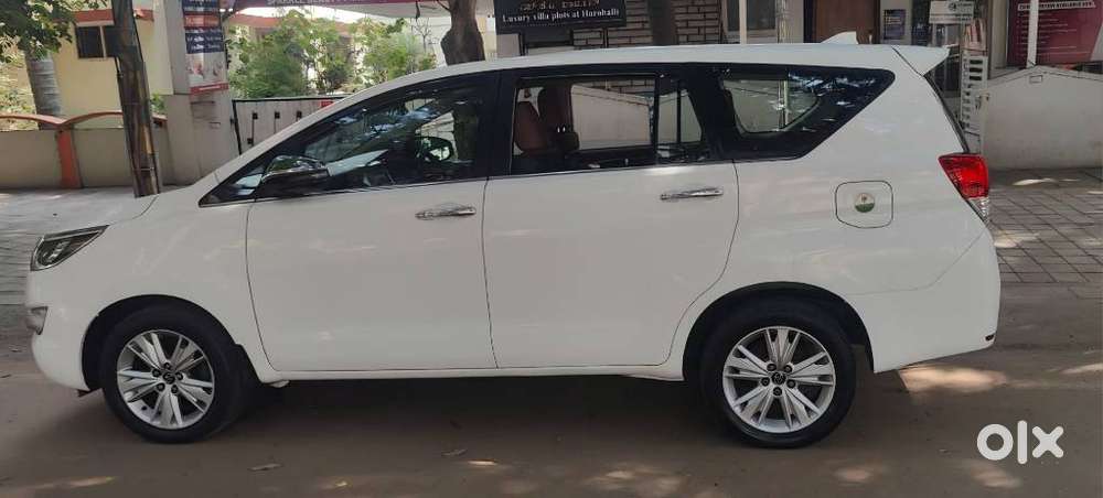 Toyota Innova Crysta 2.8z Automatic, 2019, Diesel