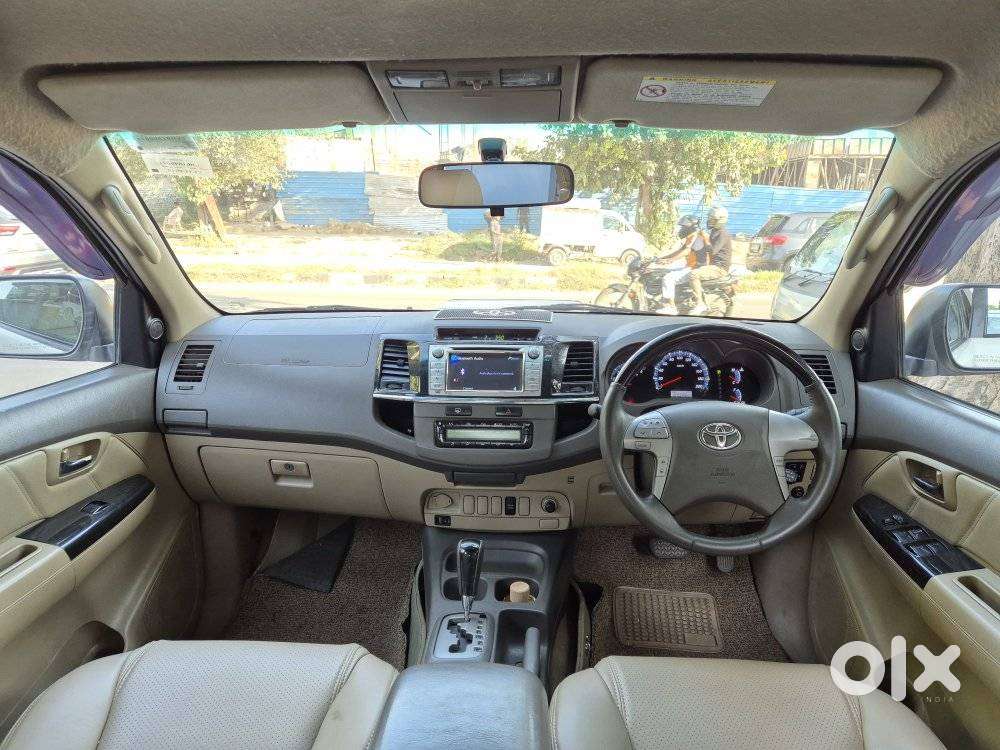 Toyota Fortuner 3.0 4x2 Automatic, 2013, Diesel