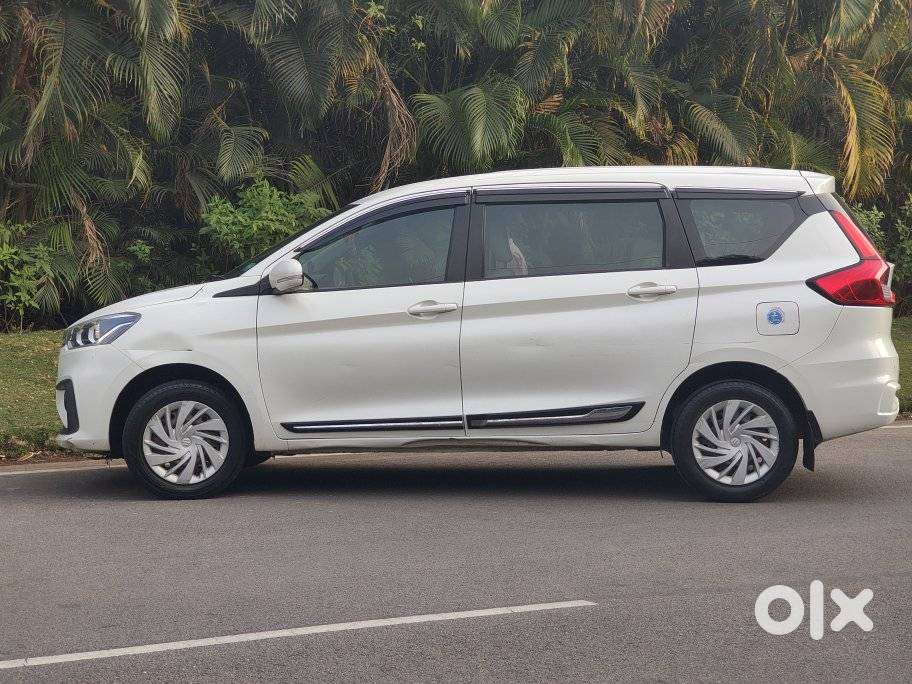 Maruti Suzuki Ertiga Vxi Shvs, 2021, Petrol