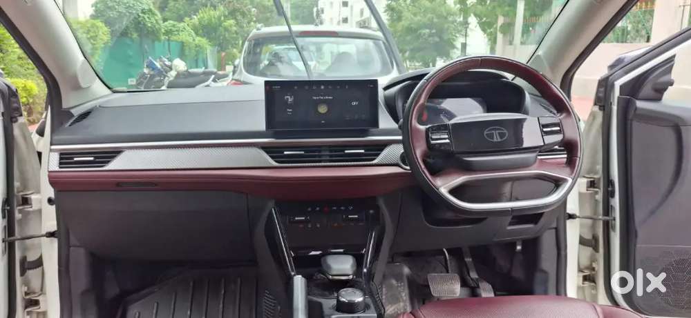 2025 Tata Curvv Accomplished S 1.2 Petrol Dca