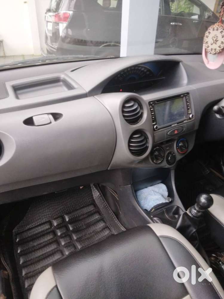 Toyota Etios Liva 2013