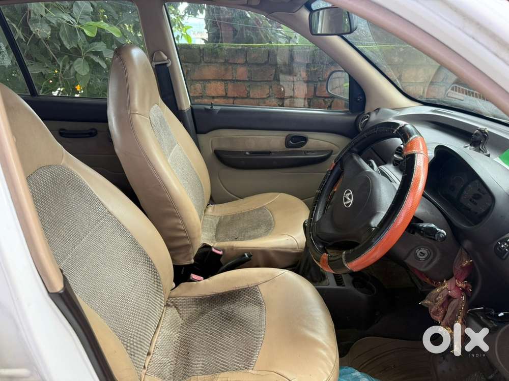 Hyundai Santro Xing Gls 2011