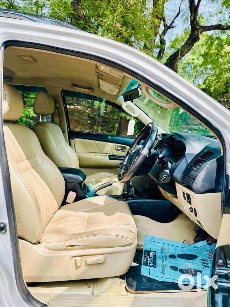 Toyota Fortuner 2011-2016 4x2 Manual, 2014, Diesel