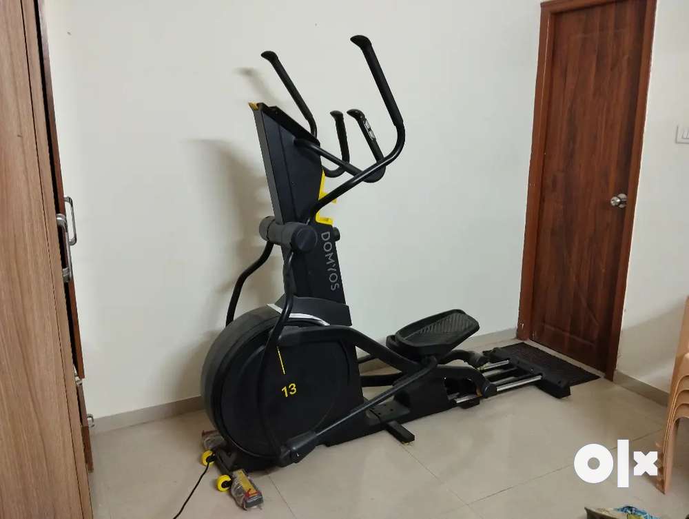 Domyos cross trainer el best sale 900 connected