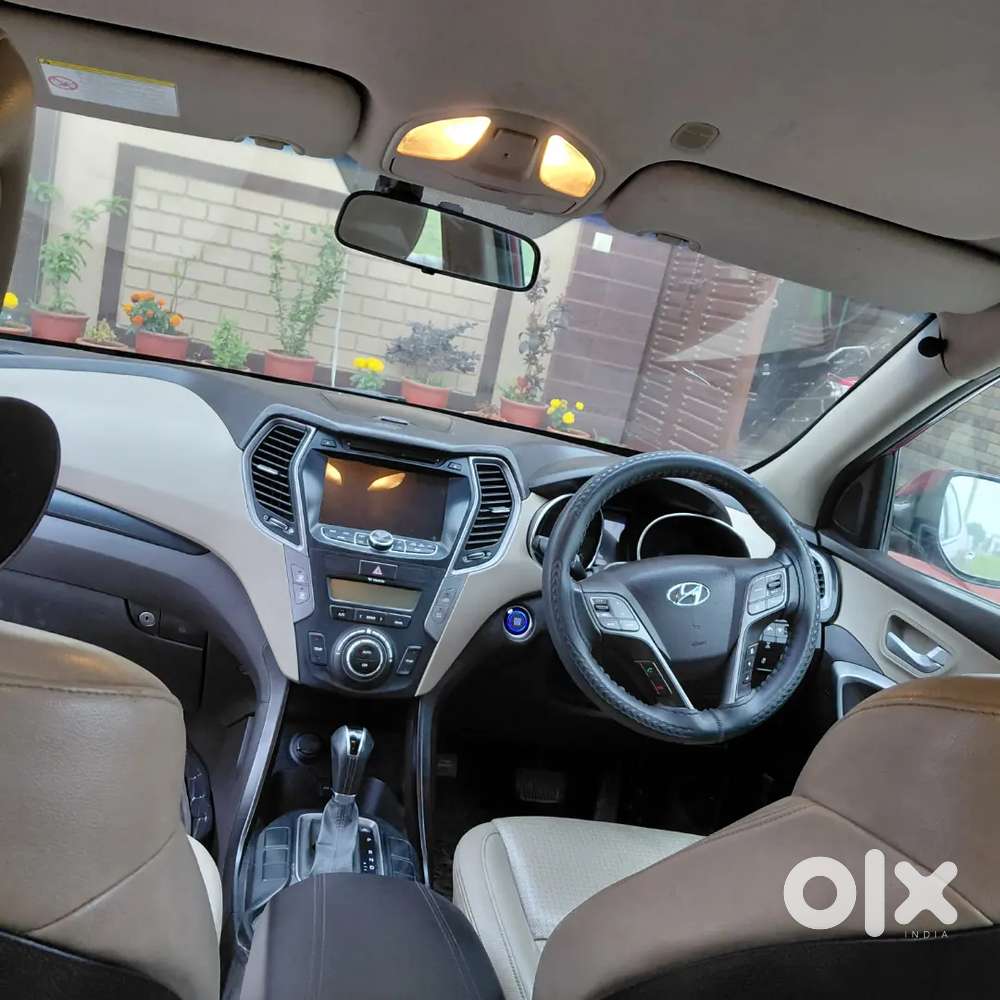 Hyundai Santa Fe 2014 Diesel 75000 Km Driven Genuine Car