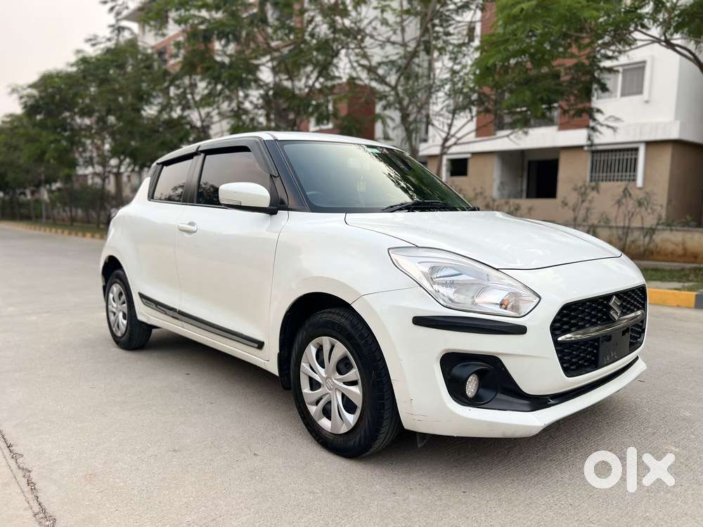 Maruti Suzuki Swift Vxi Optional, 2021, Petrol