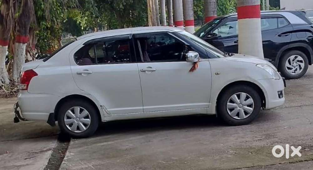 Maruti Suzuki Dzire 2011 Petrol Well Maintained