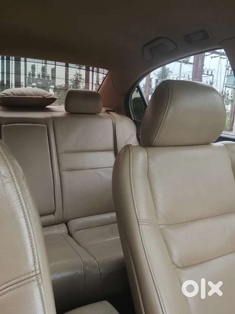 Honda Civic 1.8 Petrol 2009 And Cng Fitted