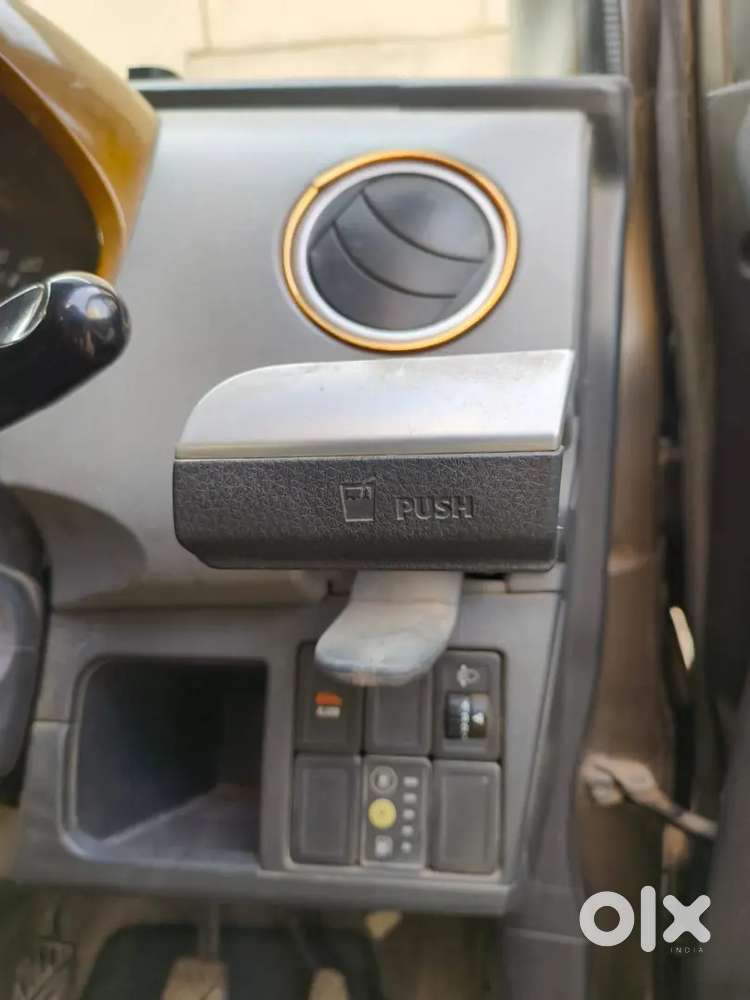 Maruti Suzuki Wagon R 2012 Hybrid Model ( Self Used )