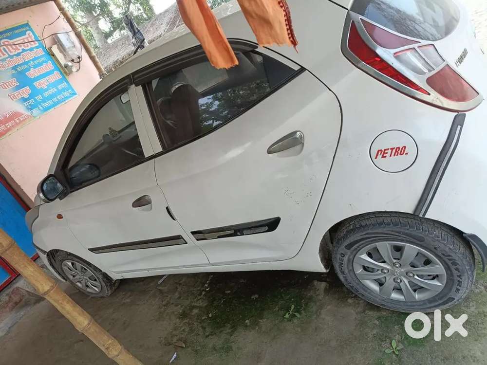 Hyundai Eon 2012 Model