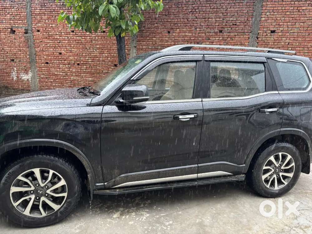 Mahindra Scorpio N 2024 Z8 Select Diesel