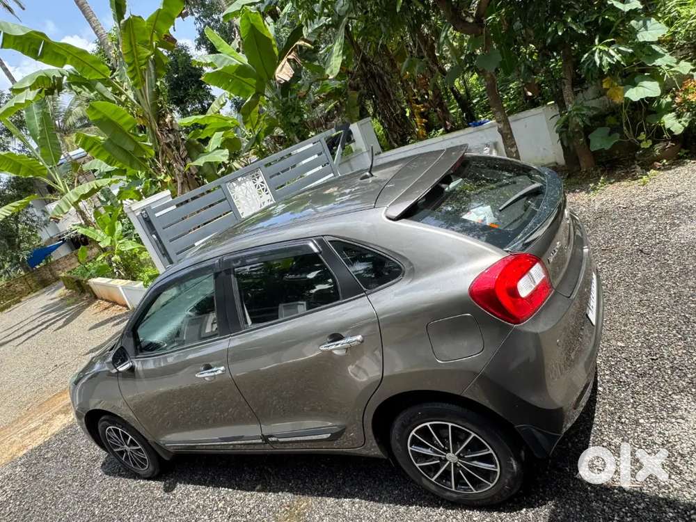Less Kilometer Driven Well Maintained Family Used Car
