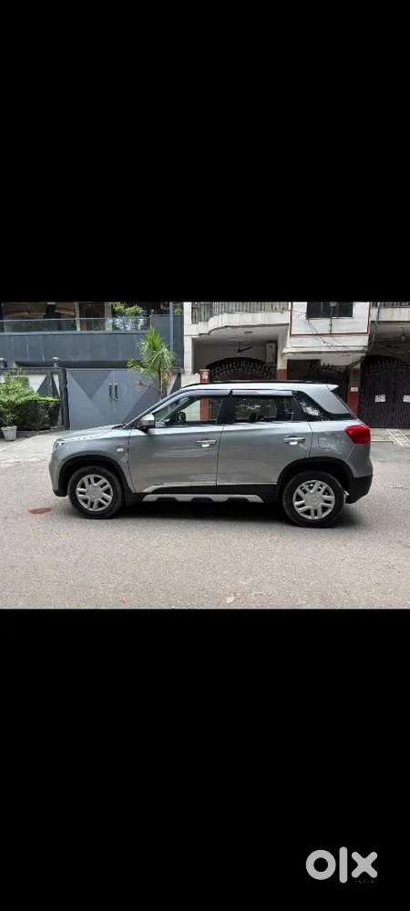 Maruti Suzuki Brezza 2017 Diesel 100000 Km Driven