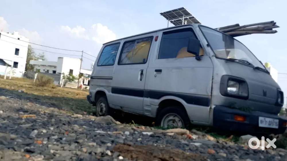 Gadi Chalu Hai Dusri Gadi Kharide The To Khadi Thi