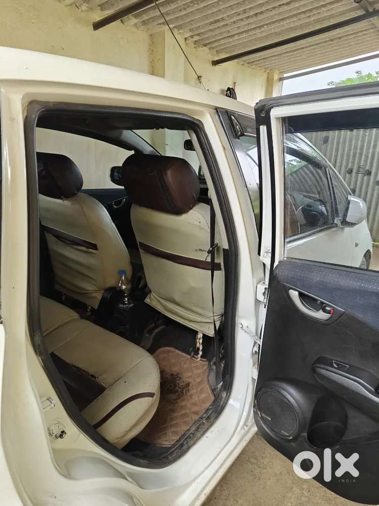 Honda Jazz 2012 Edition Select I-vtec