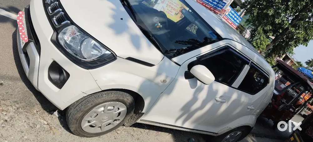 Maruti Ignis Car, Doctors Car. 4 Yr 8 Month Old (fixed Price)