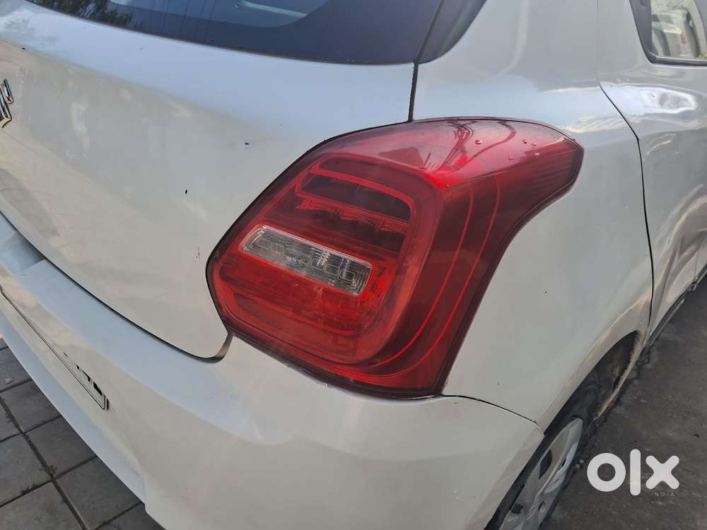 Maruti Suzuki Swift Vxi + Manual, 2018, Petrol