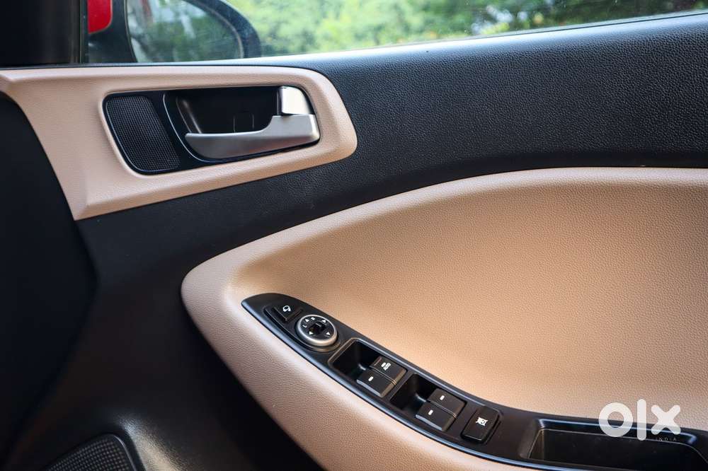 Hyundai I20 Petrol Asta Option, 2019, Petrol