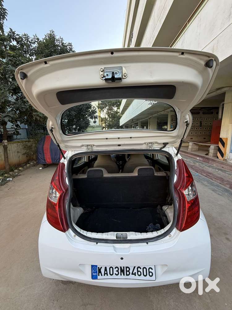 Hyundai Eon Era +, 2017, Petrol