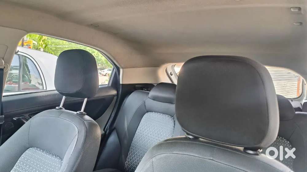 Tata Nexon Fearless Plus 2018