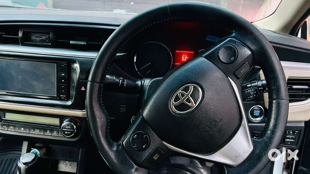 Toyota Corolla Altis 2016
