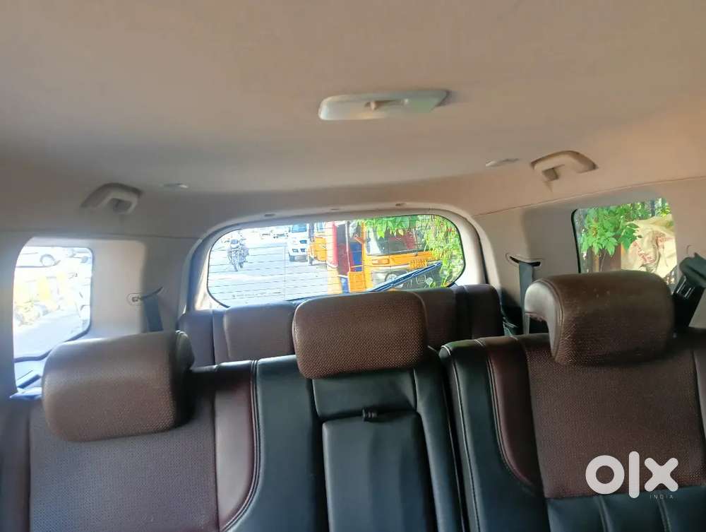 Mahindra Xuv500 2015 Second Owner