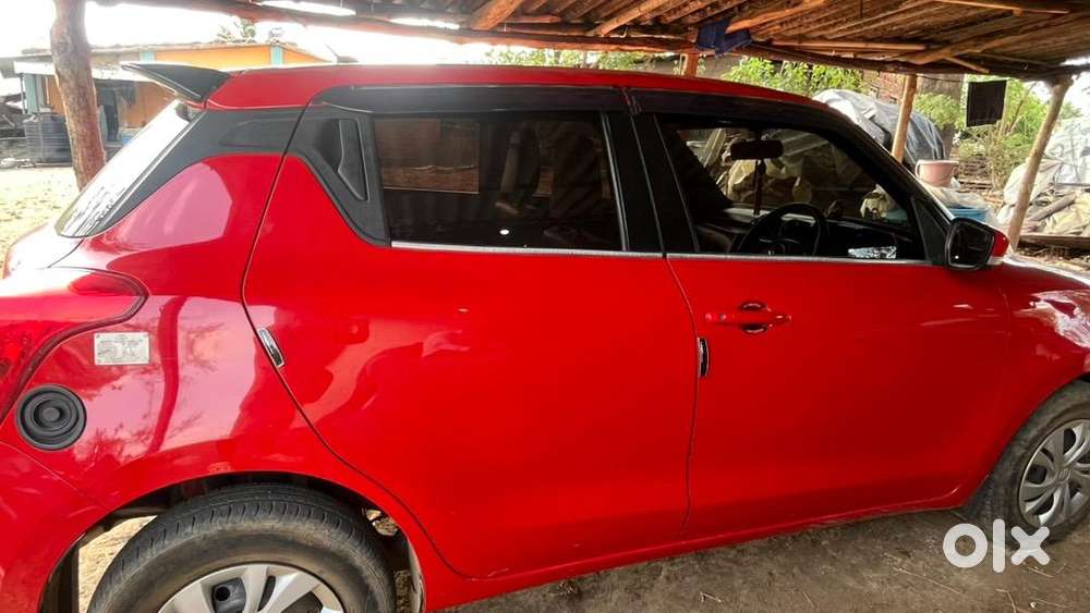 Maruti Suzuki Swift 2023 Cng & Hybrids 35000 Km Driven