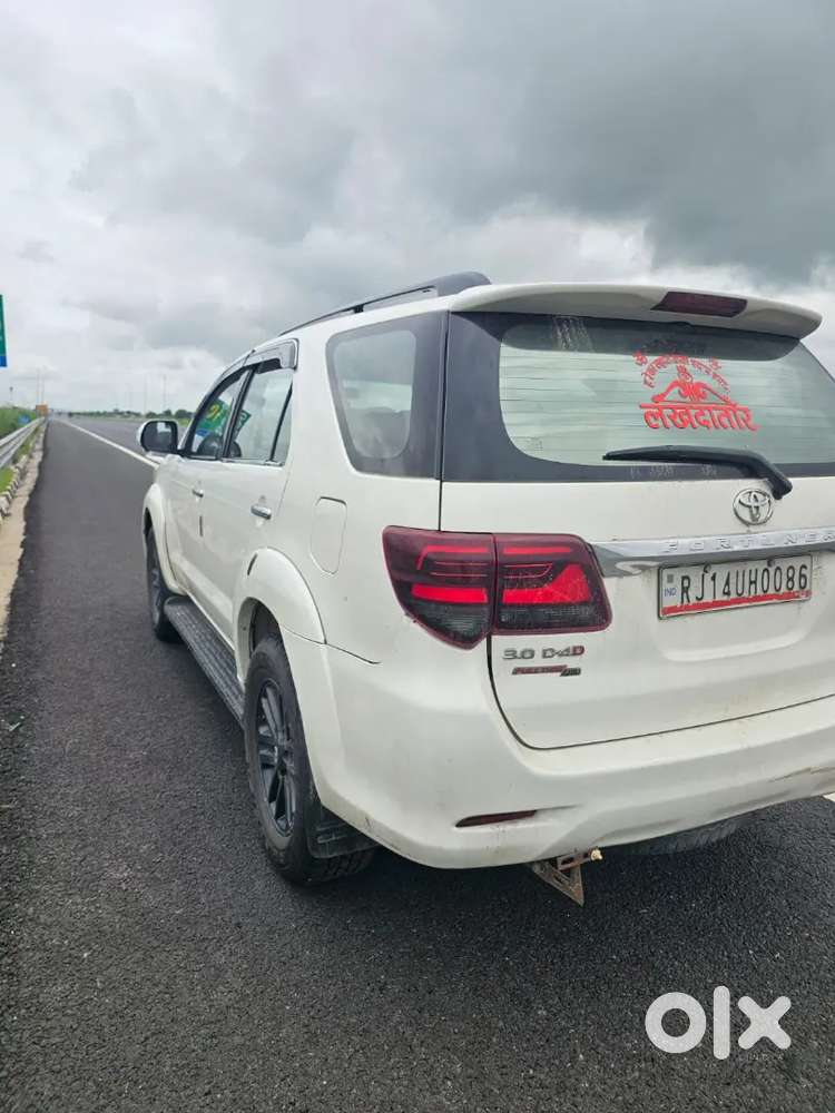 Fortuner With New Accessories  Top Model 4x4