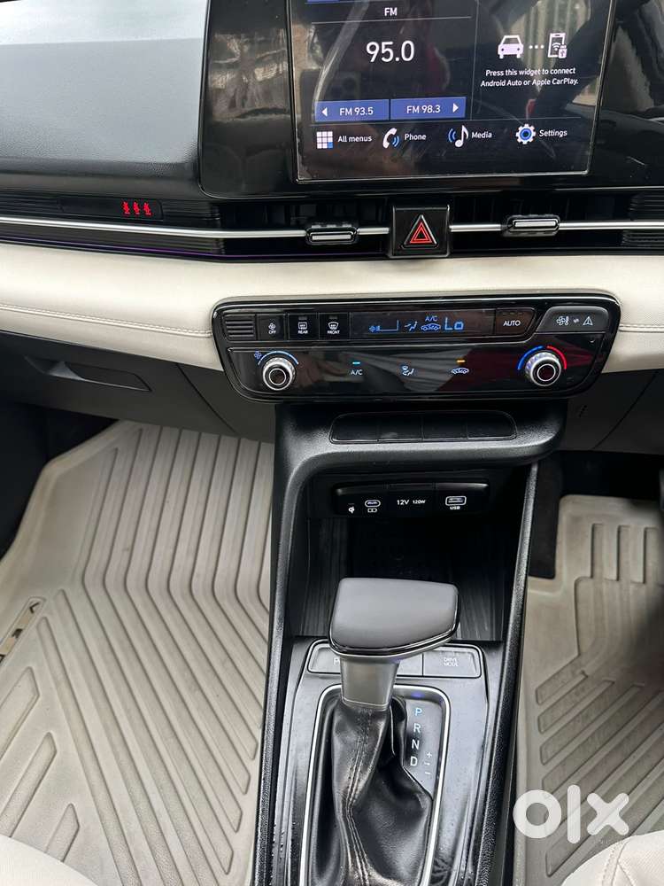 Hyundai Verna Sx 1.5 Petrol Ivt, 2023, Petrol