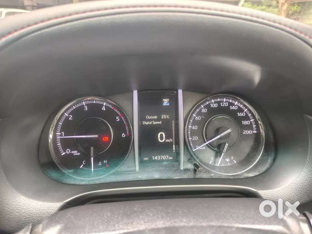 Toyota Fortuner Legender, 2022, Diesel