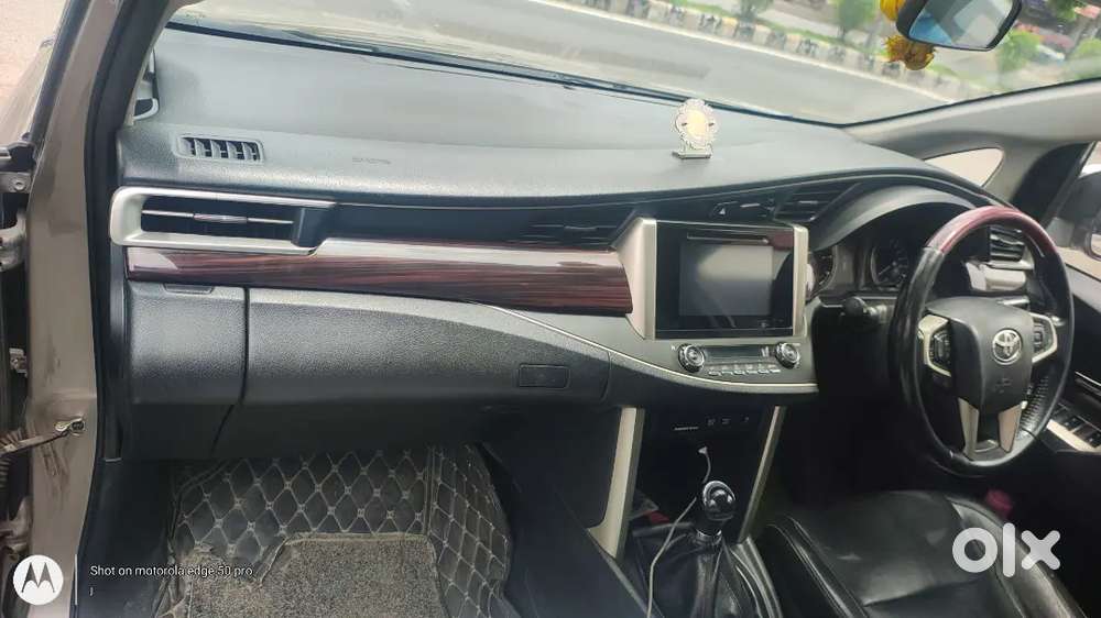 Toyota Innova Crysta Diesel 2017