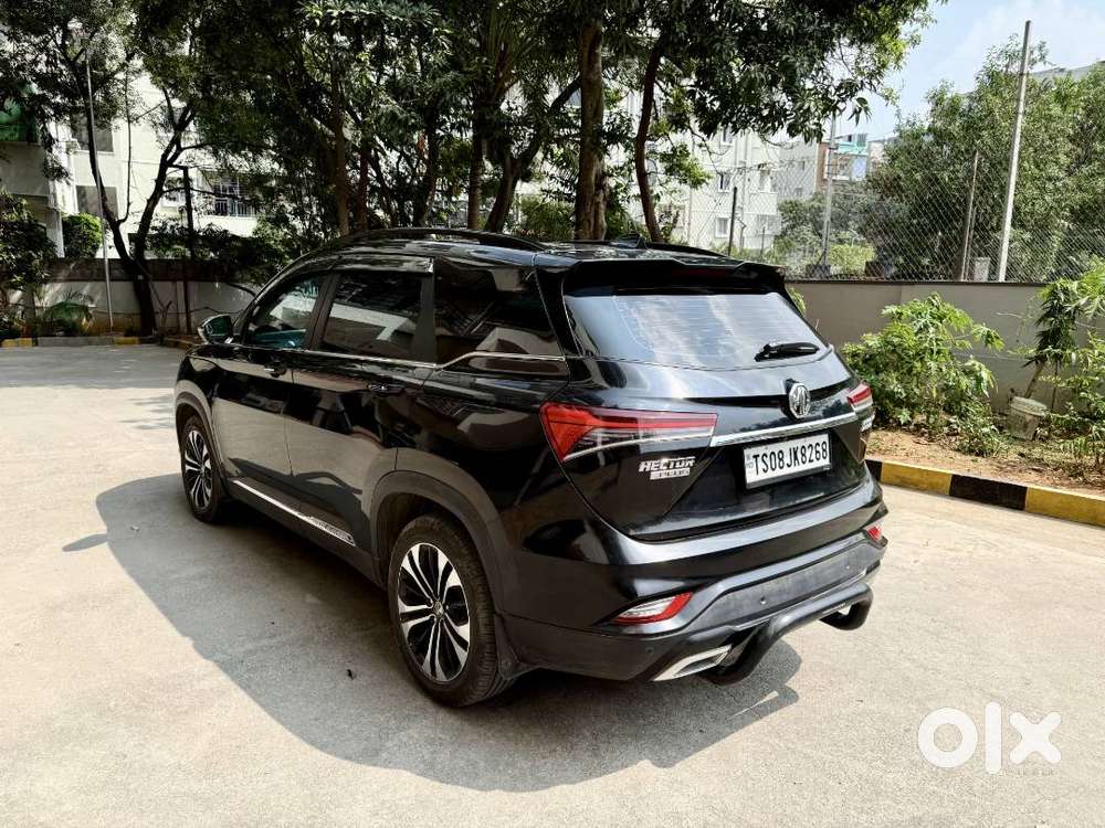 Mg Hector Plus (2022) Top Model, Diesel | Connected Car