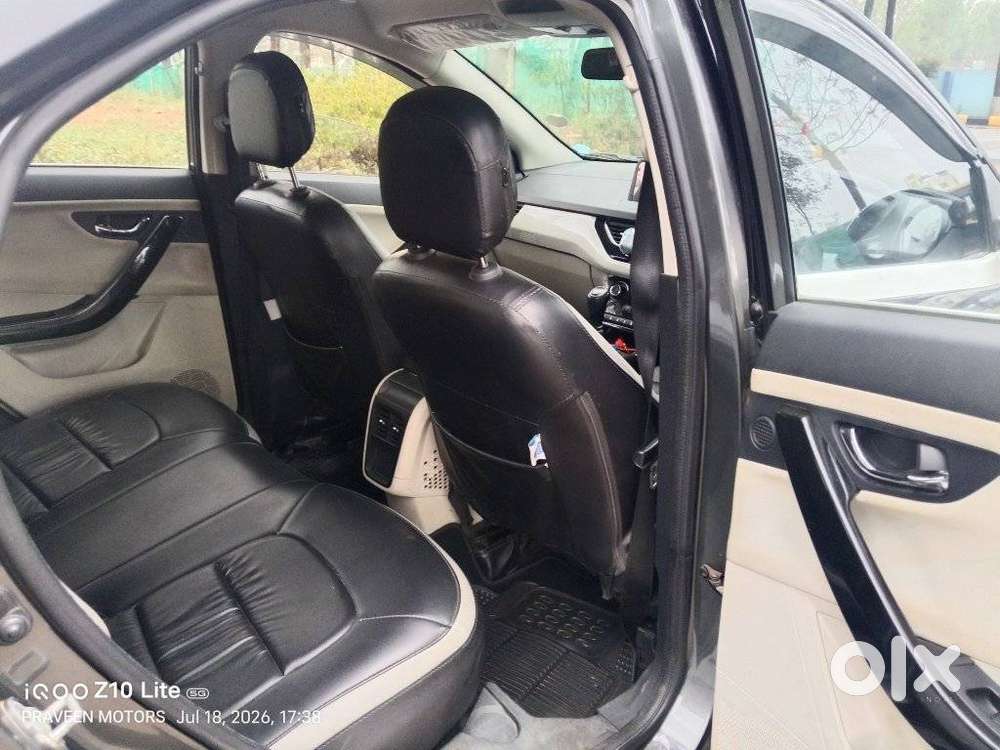 Tata Nexon 1.5 Revotorq Xz, 2022, Petrol
