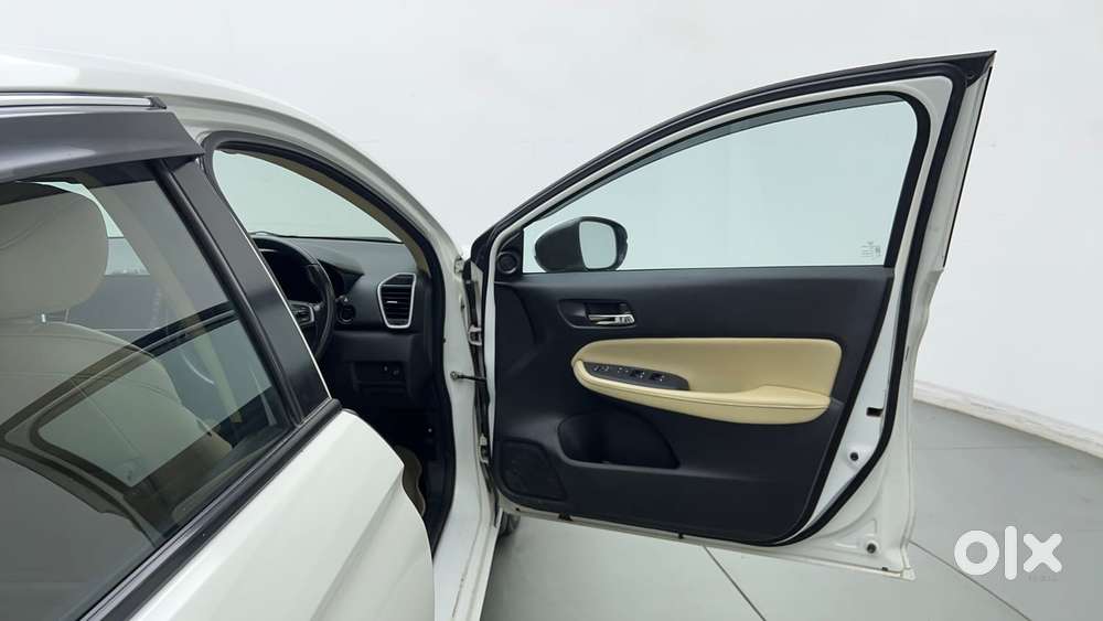 Honda City 1.5 Zx Cvt I-vtec, 2022, Petrol