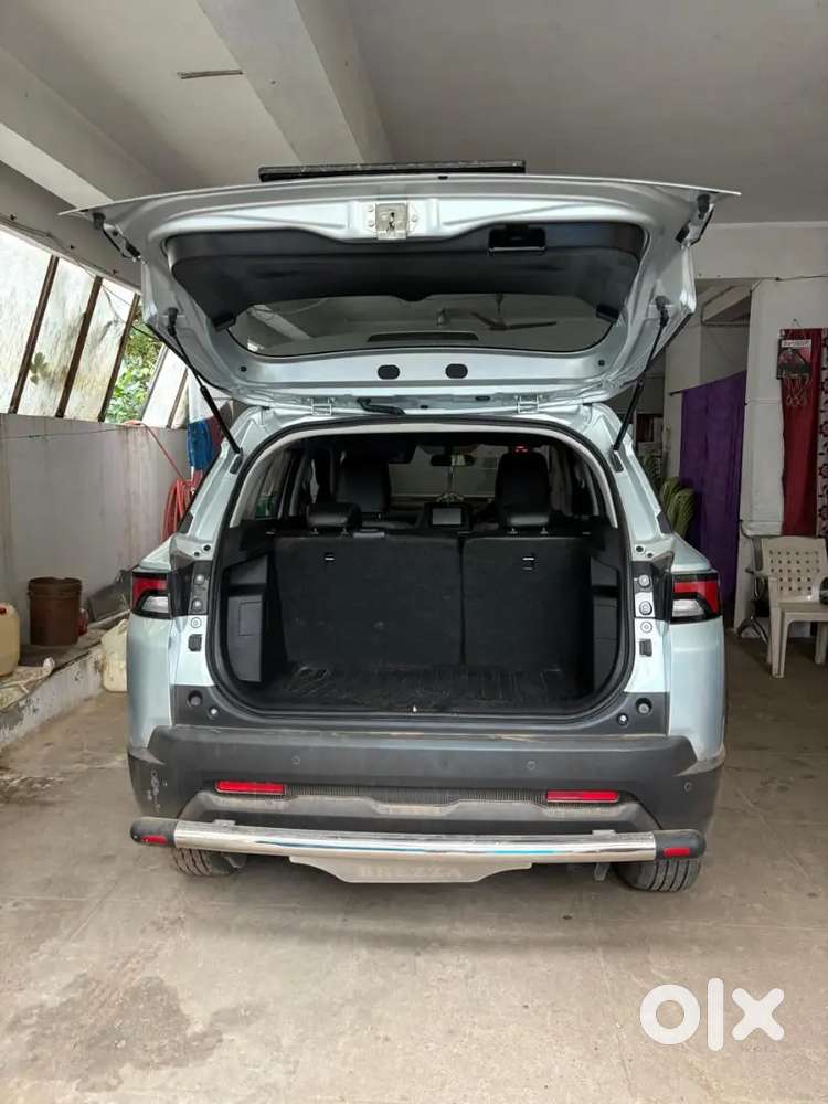 Maruti Suzuki Brezza 2025 Petrol 9500 Km Driven Automatic