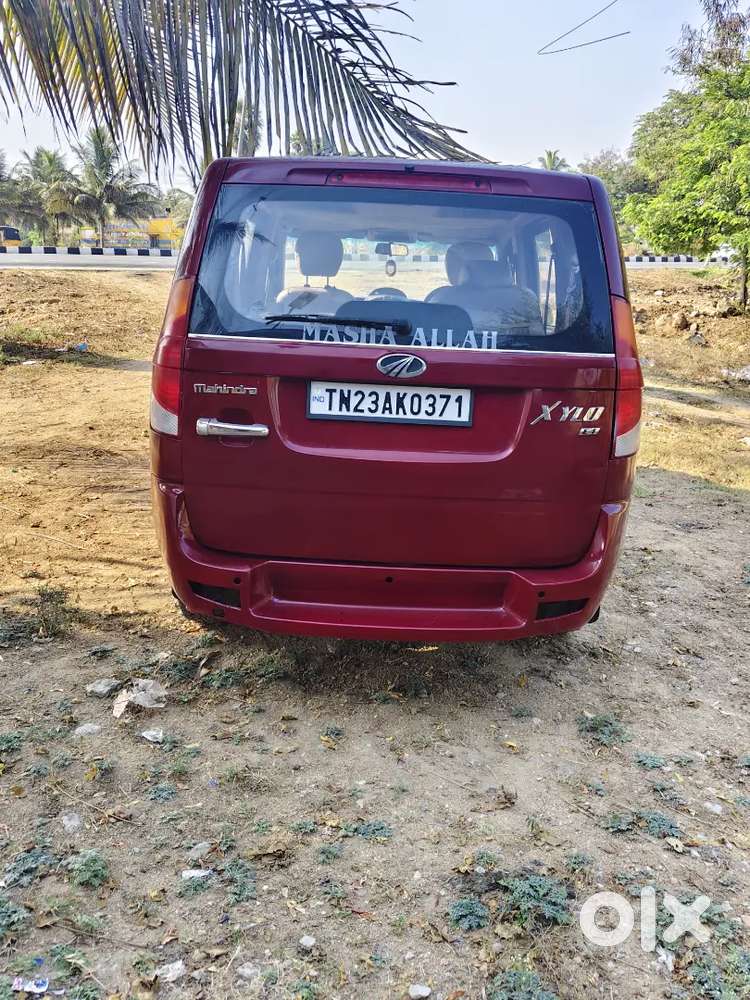 Mahindra Xylo 2010