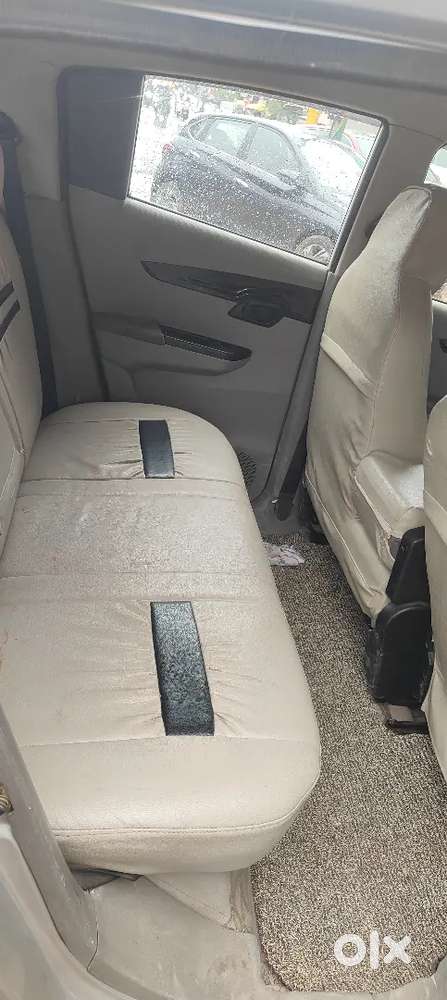 Mahindra Kuv100 Nxt 2016 Diesel 97000 Km Driven