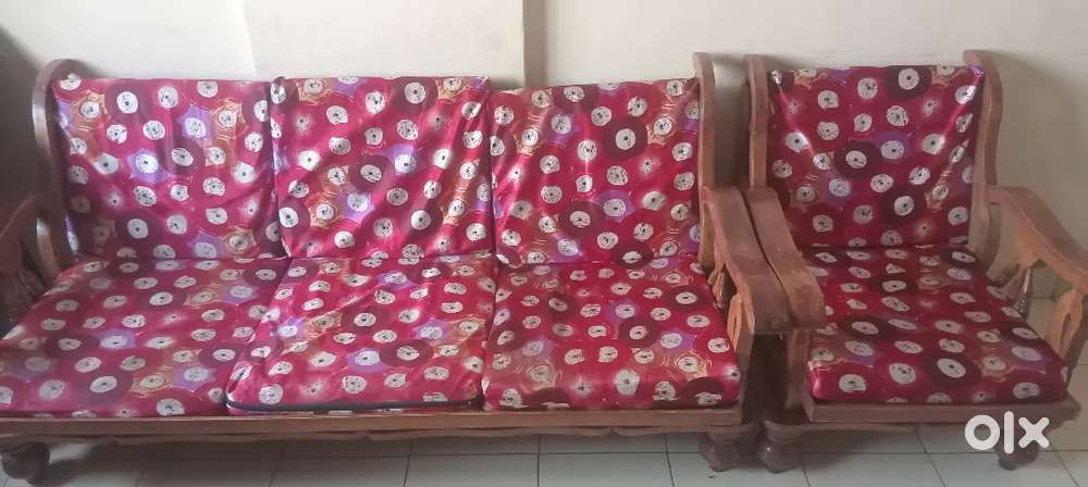 Sofa and 2 chair