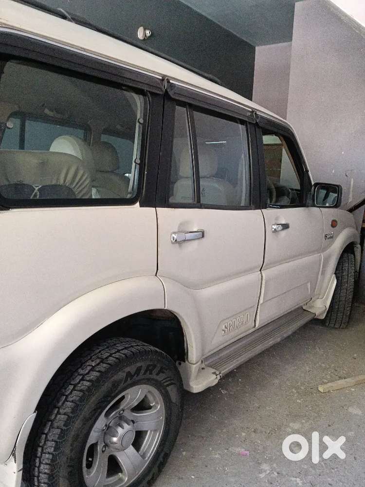 Mahindra Scorpio 2012