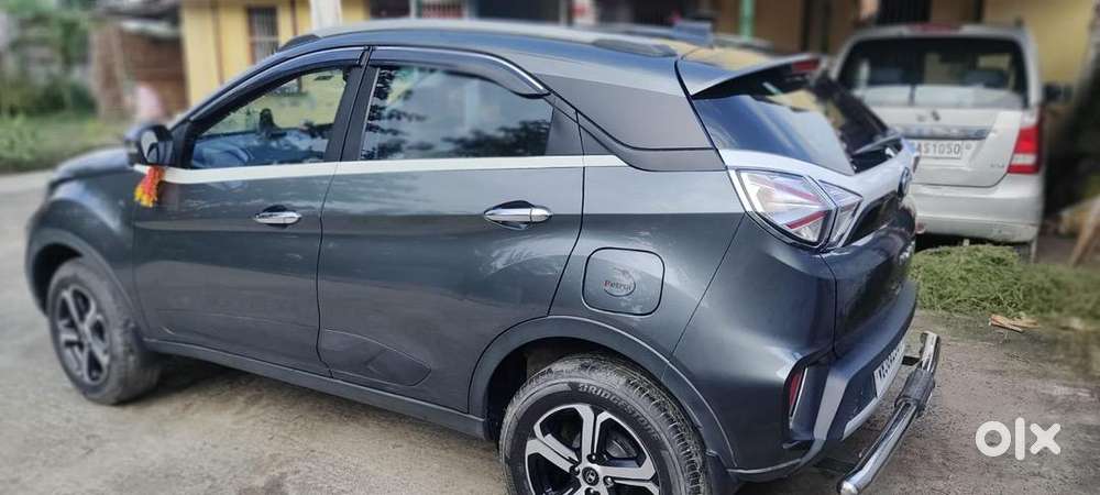 Tata Nexon 2022 Petrol Well Maintained And Only 21000 Km Driven