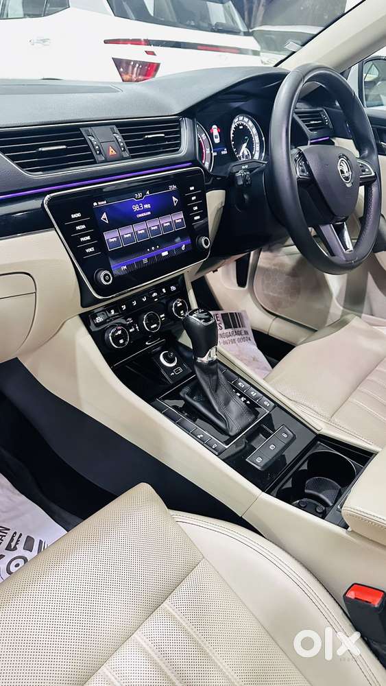 Skoda Superb 2.0 Tsi At L&k, 2021, Petrol